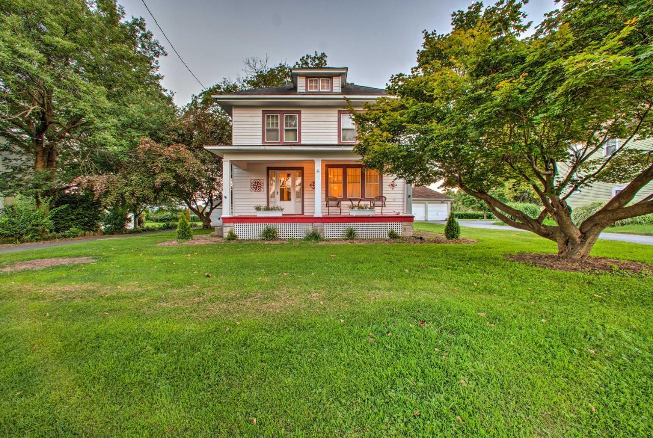Whimsical Lancaster House With Porch Near Amish Farm Villa Eksteriør bilde